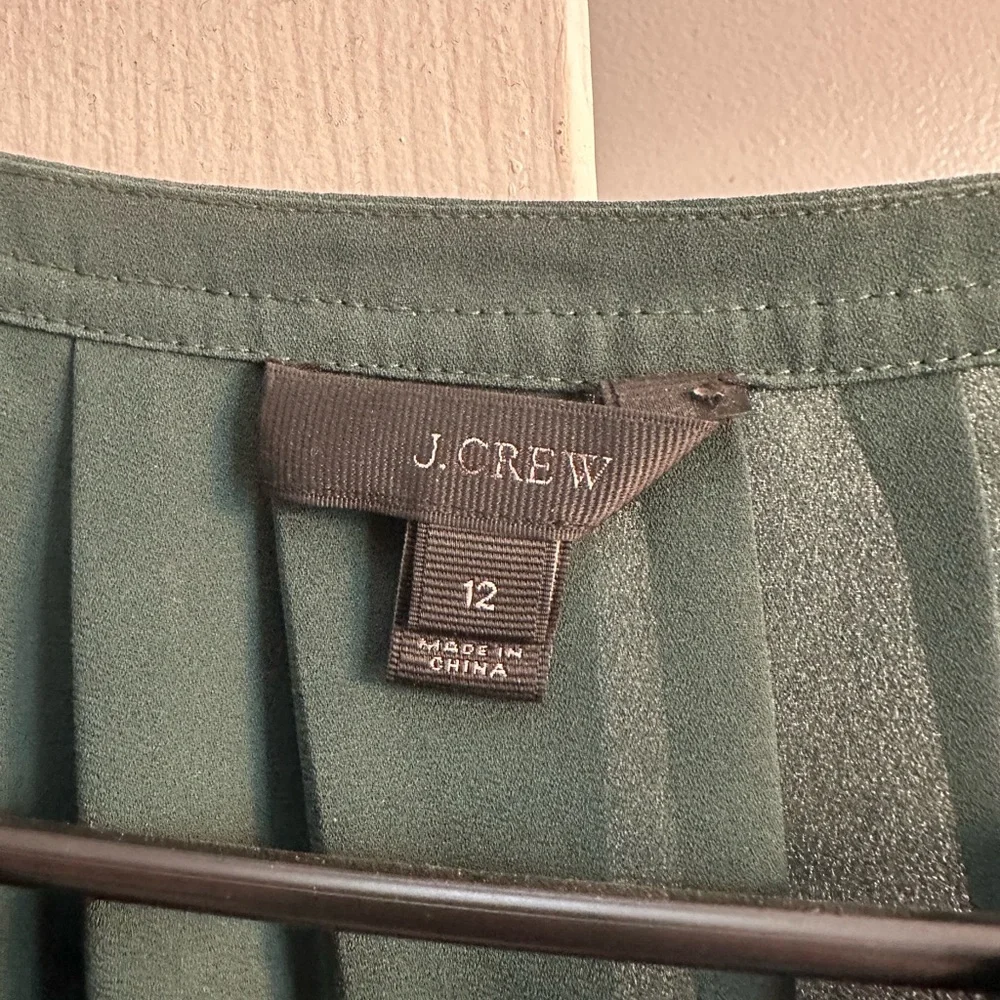 J. Crew Women's Dark Green Blouse - Picture 2 of 2